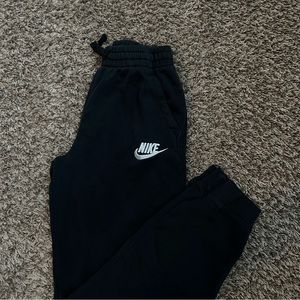 nike joggers